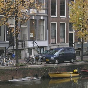 B&B Singel 100